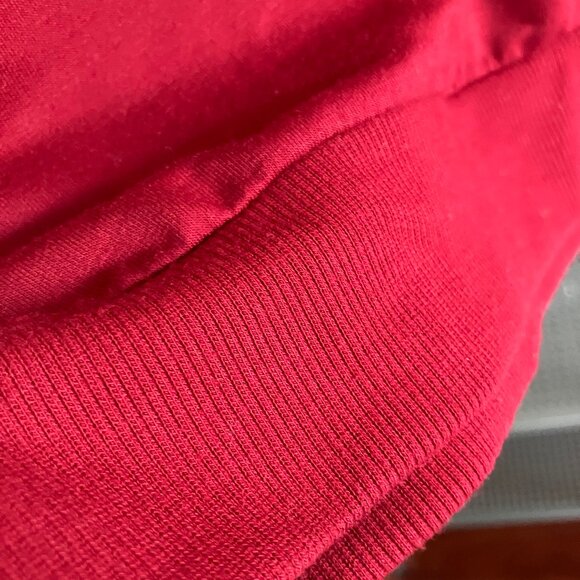 Burgundy v-neck sweatshirt with short sleeves and shoulder detail - Picture 7 of 10